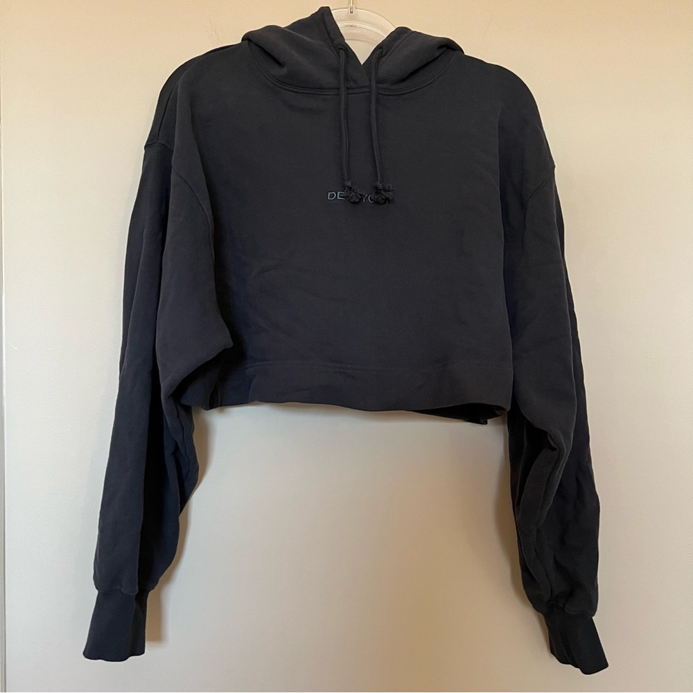 Dew Cropped Hoodie - size L/XL